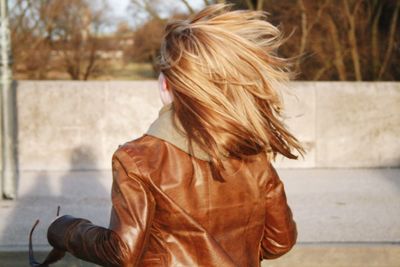 Young woman in hair