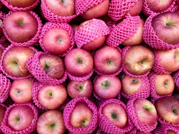 Full frame shot of apples