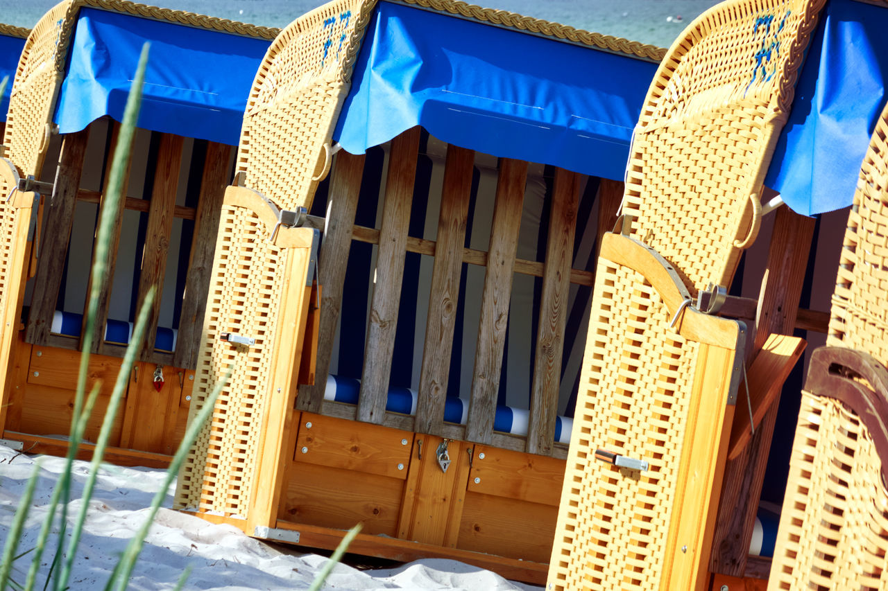 CLOTHES DRYING OUTSIDE HOUSE