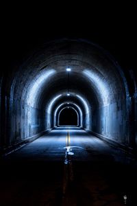 Tunnel to the dark