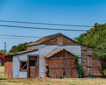 Abandoned building against sky