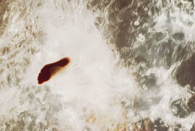 Waves splashing in water