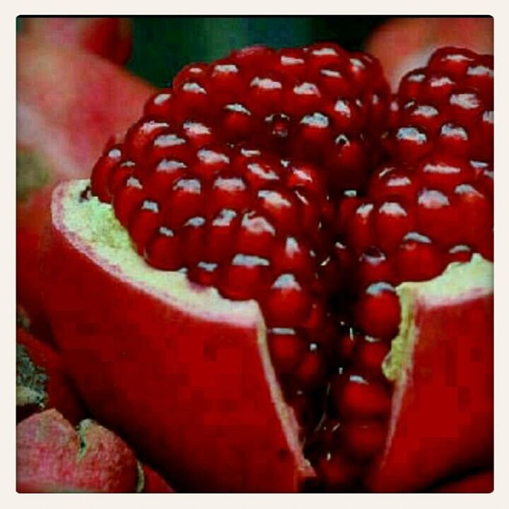 transfer print, red, auto post production filter, close-up, food and drink, freshness, food, indoors, focus on foreground, fruit, still life, strawberry, no people, selective focus, healthy eating, day, high angle view, vibrant color, pattern