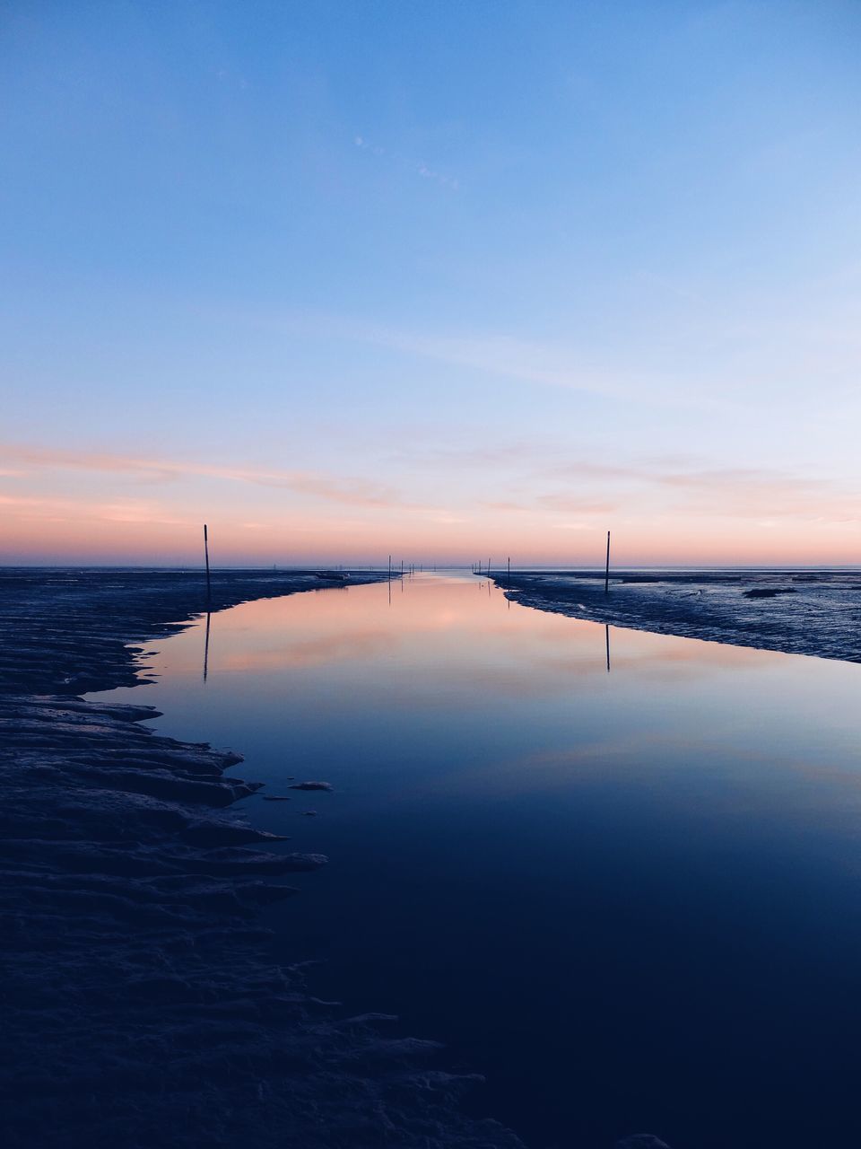 reflection, water, beauty in nature, sunset, sky, sea, nature, tranquility, scenics, outdoors, tranquil scene, no people, horizon over water, day