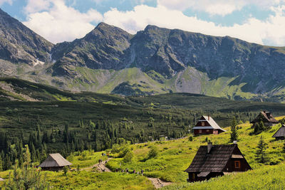 Houses on mountain landscape