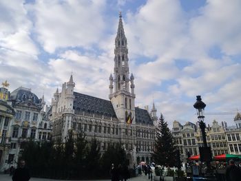 Vue du hôtel de ville de bruxelles dans la grande place, bruxelles belgique 
