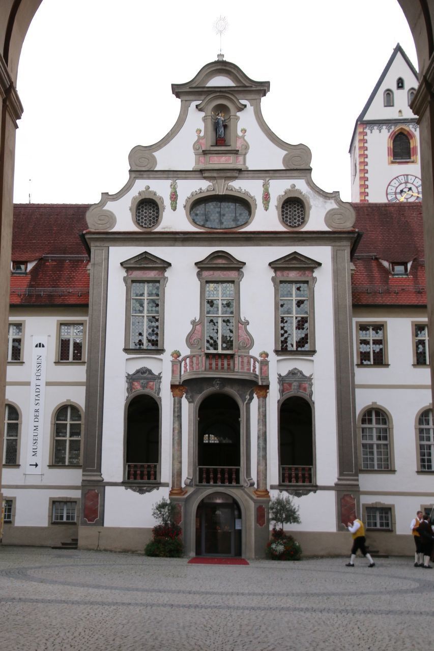 FACADE OF CATHEDRAL AGAINST SKY