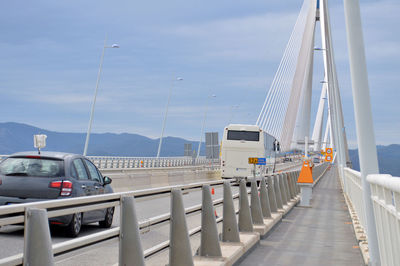 Vehicles on bridge road