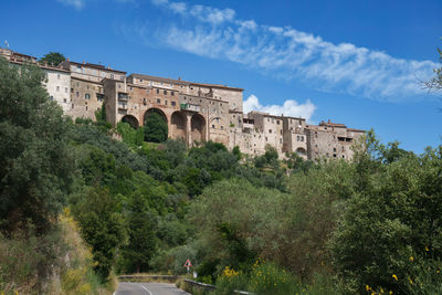 Old ruins against sky