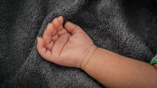 Close-up of human hand