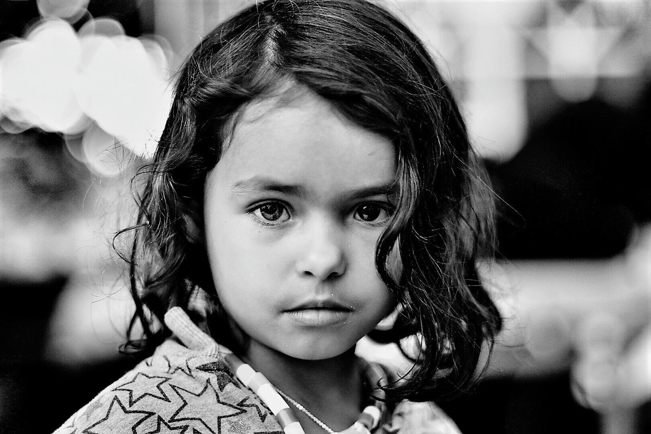 girls, one girl only, child, headshot, one person, childhood, portrait, close-up, people, beauty, outdoors, day dreaming, human body part, day