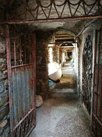 Illuminated corridor