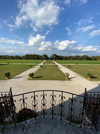 Villa emo, palladium architecture palladio, treviso, italy. empty road against sky