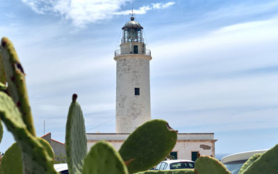 Tower of historic building against sky