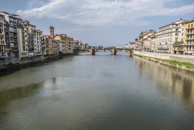 Beautiful ponte vecchio in florence