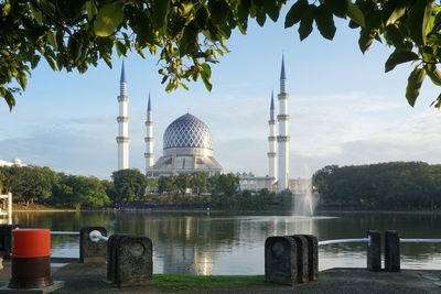 Shah alam selangor, mosque