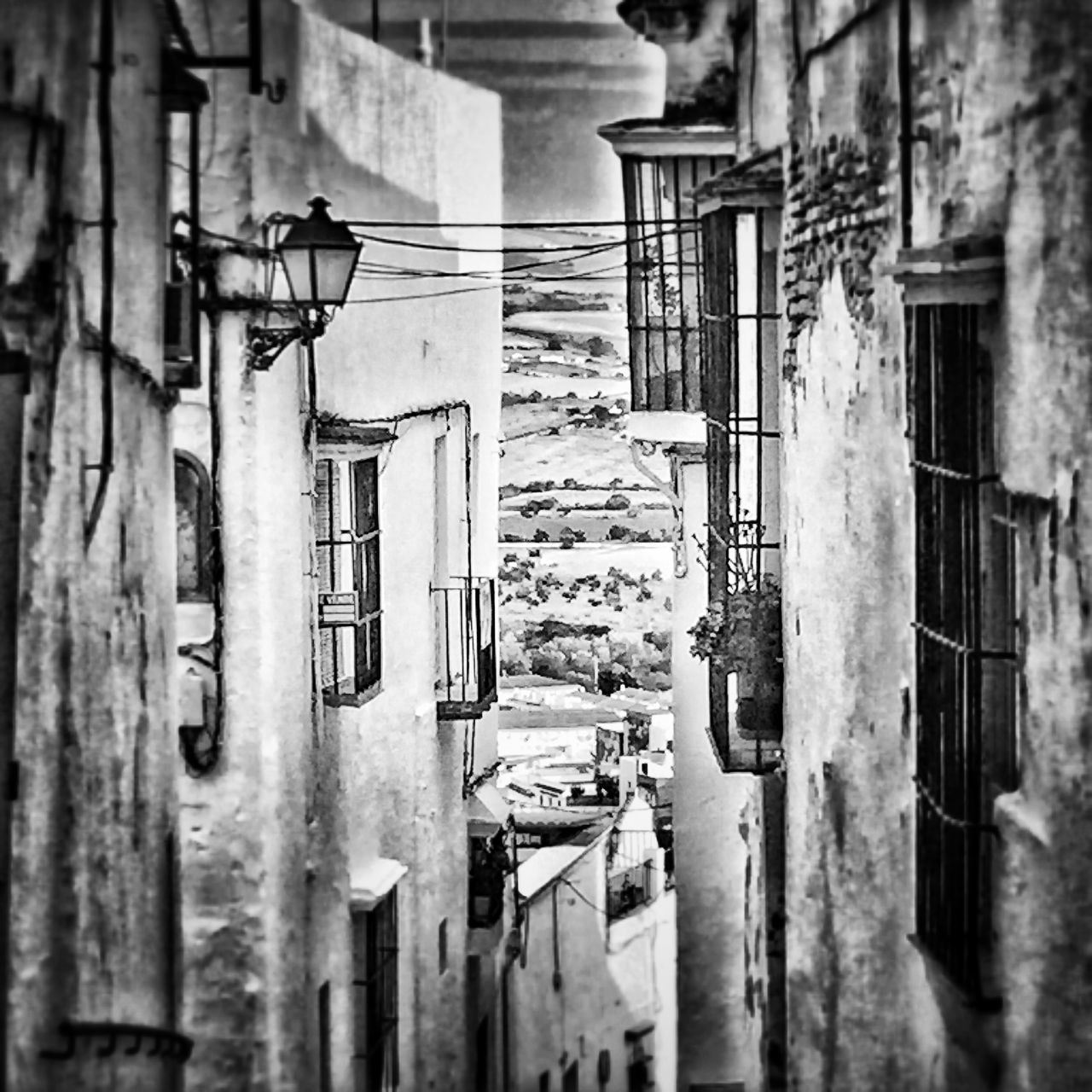 architecture, building exterior, built structure, window, building, residential building, residential structure, old, house, day, water, no people, city, outdoors, nautical vessel, sunlight, low angle view, reflection, abandoned, balcony