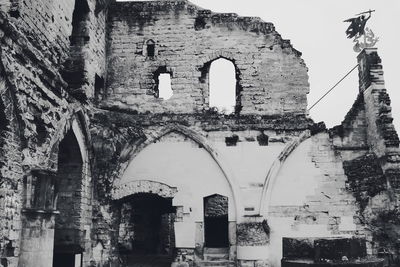 Old ruins of building