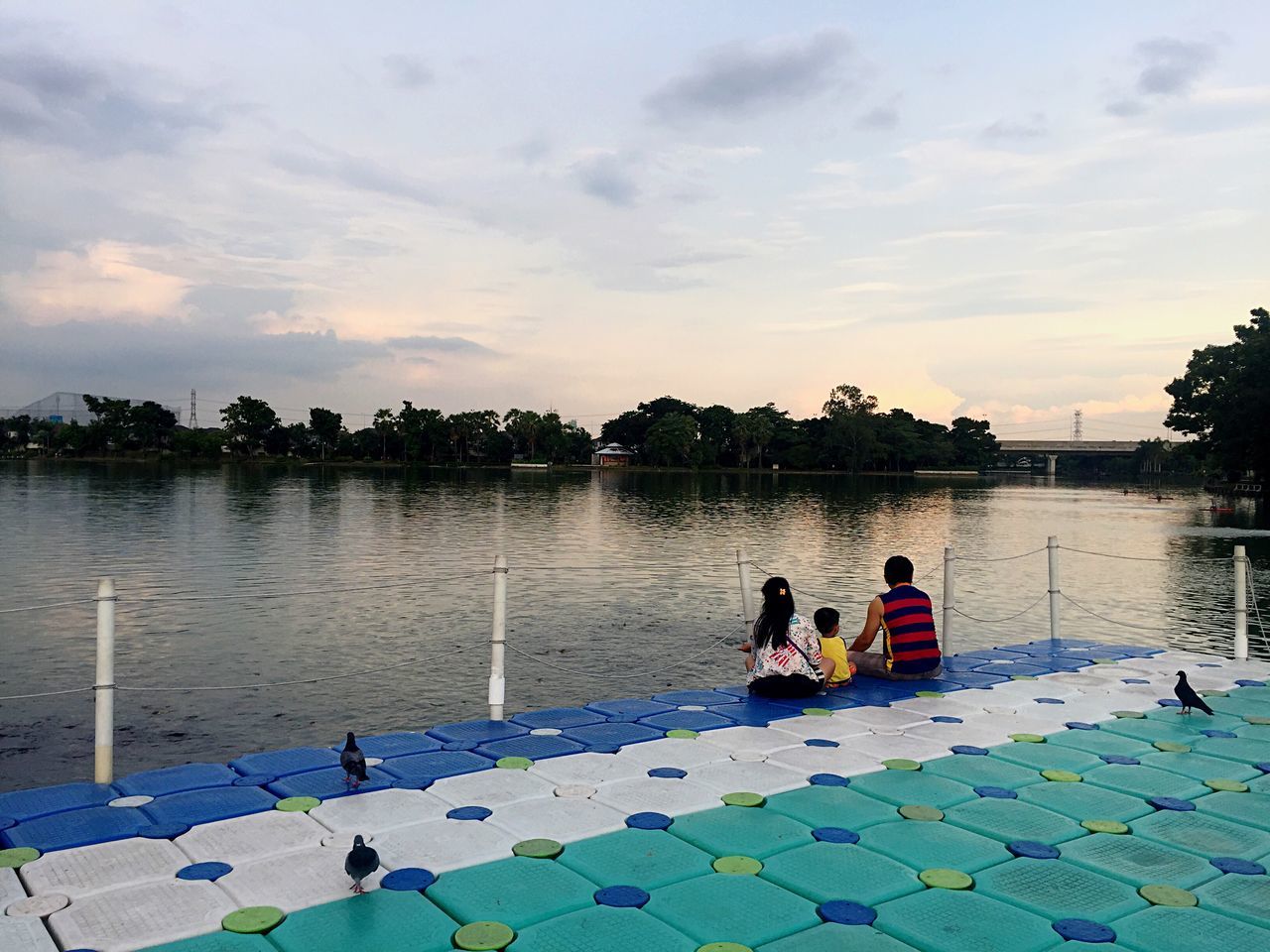 VIEW OF SEA AT SUNSET