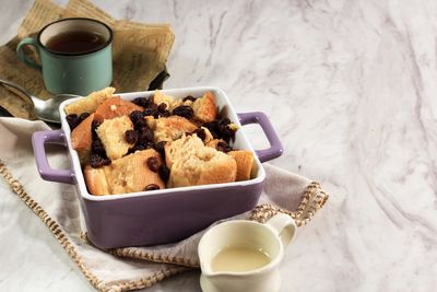 Cinnamon bread and butter pudding with raisins