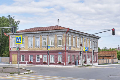 Residential merchant courtyard in historical downtown of yelabuga, russia