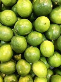 Fresh green lemons.