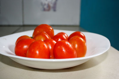 Close-up of fruits in bowl on table