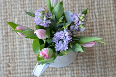 Close-up of flowers