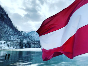Austrian flag on the boat to hallstatt 