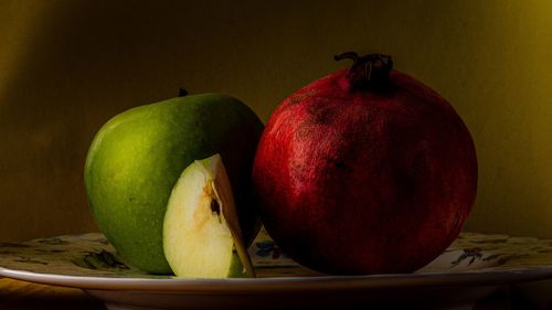 Close-up of apple on table