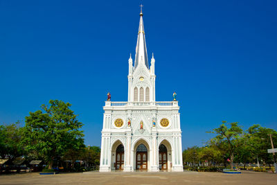 View of historical building against blue sky