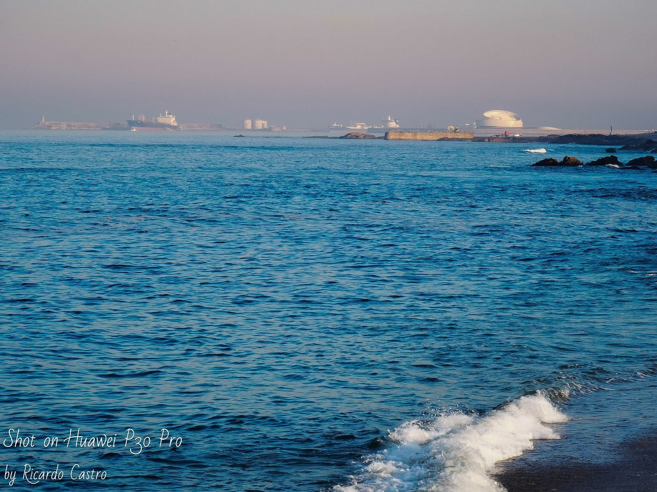 VIEW OF SEA AGAINST SKY