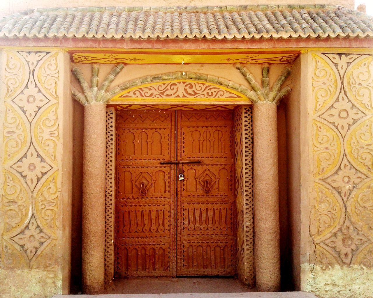 ENTRANCE OF HISTORIC BUILDING