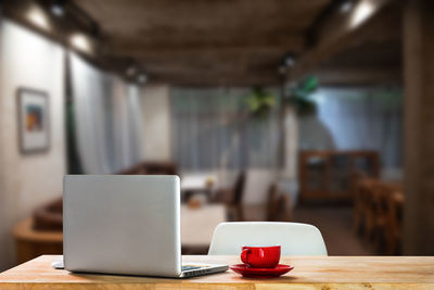 Coffee cup on table