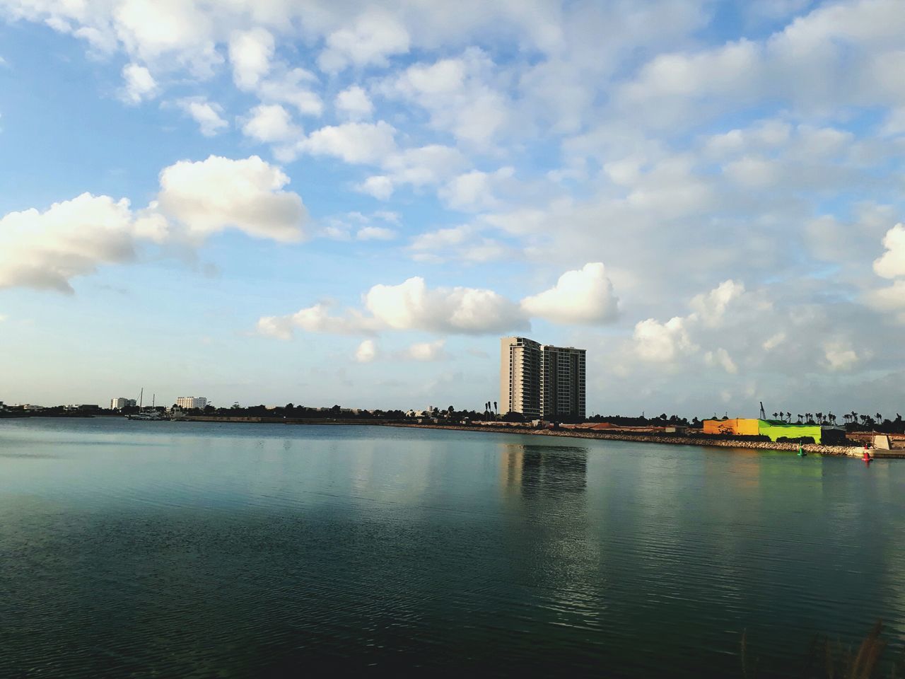 Puerto Cancun, Marina Town Center