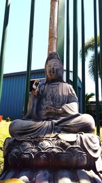 Statue against sky