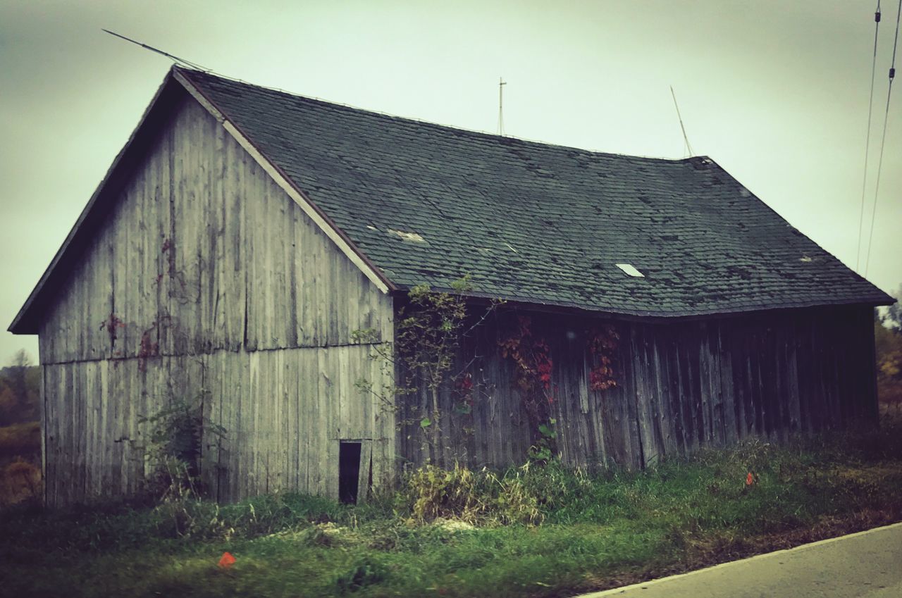 EXTERIOR OF ABANDONED HOUSE