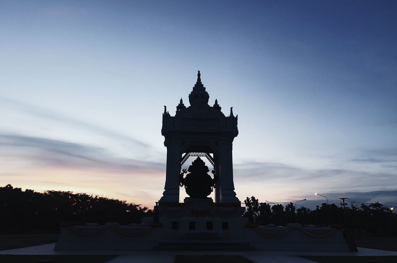 sunset, statue, sky, sculpture, architecture, silhouette, outdoors, no people, tree, building exterior, nature, day