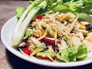 Close-up of chopped vegetables in bowl