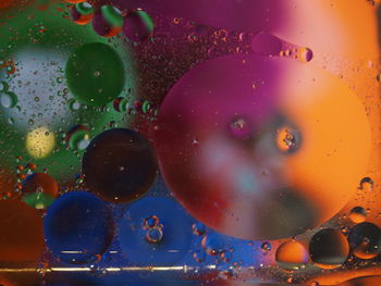 Full frame shot of bubbles in water