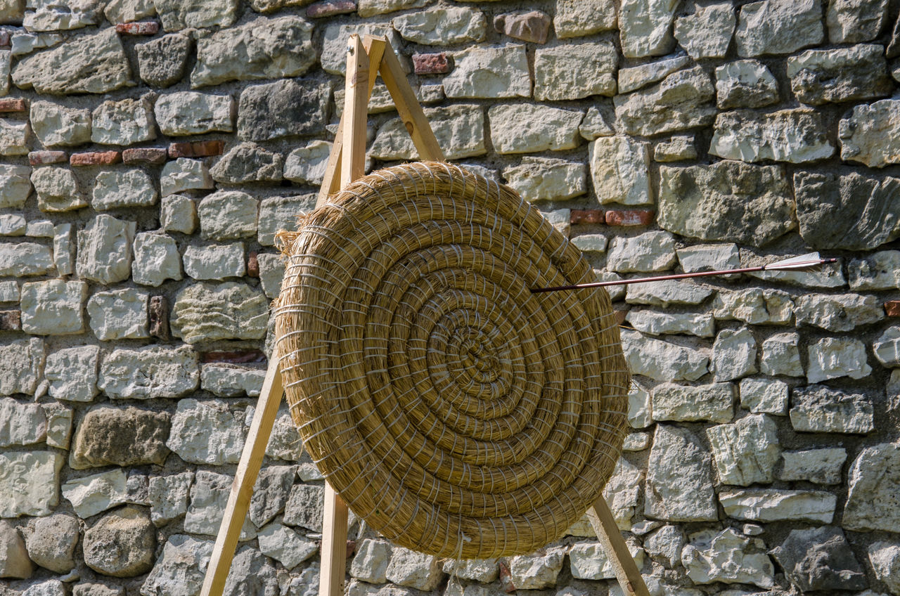 Straw target