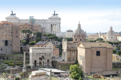 Buildings in city