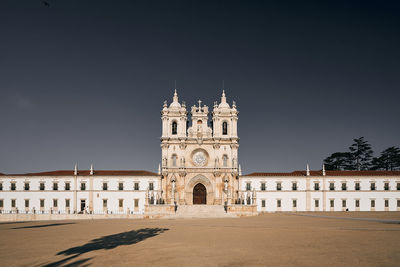 Large religious building