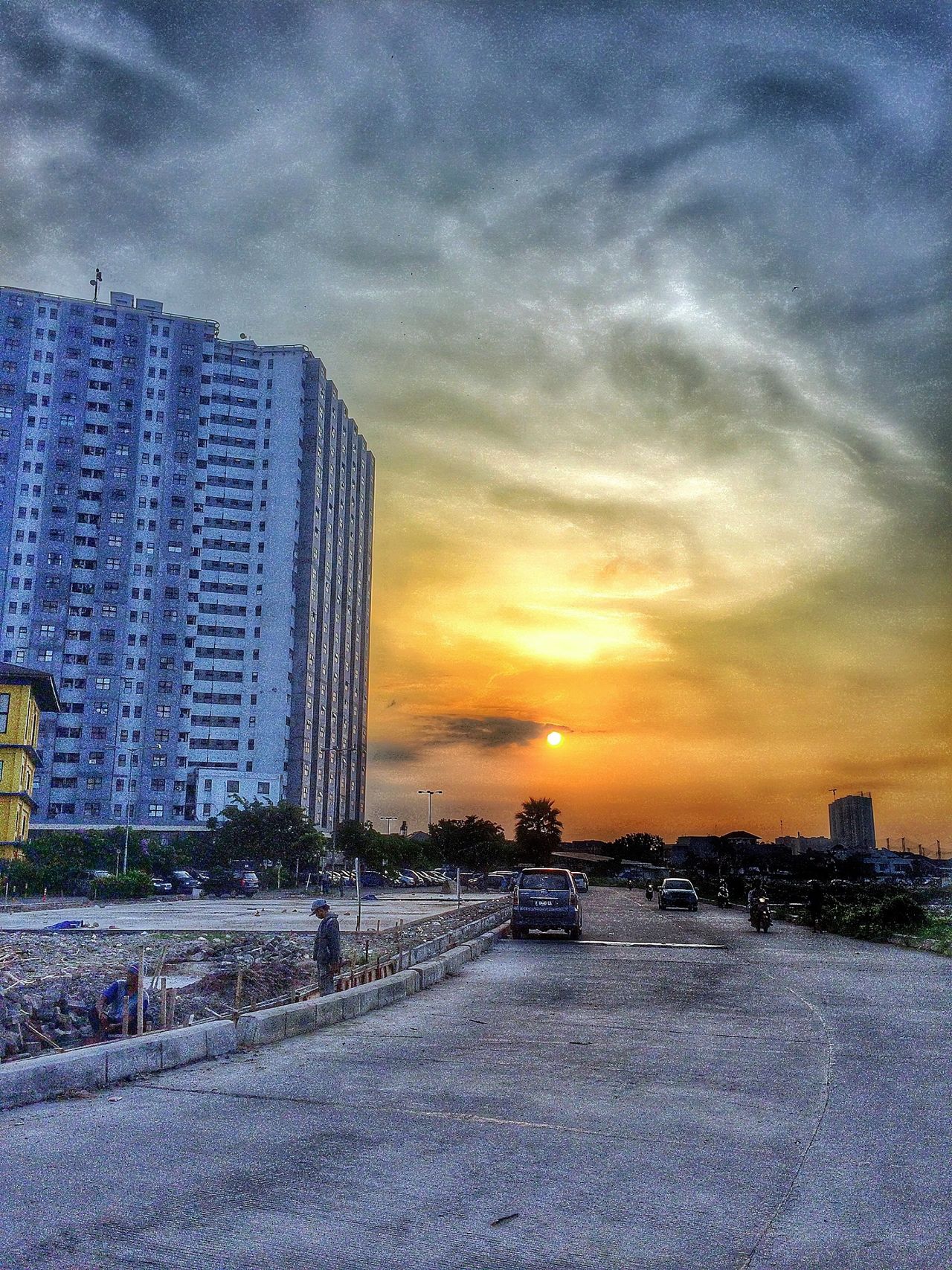 Laguna Pluit Apartment