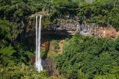 Scenic view of chamarel waterfall