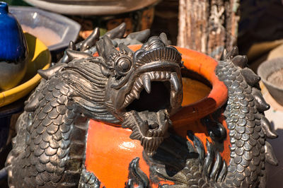 Ccolorful ceramic products with different shapes in the garden of the tao hong tai ceramics factory