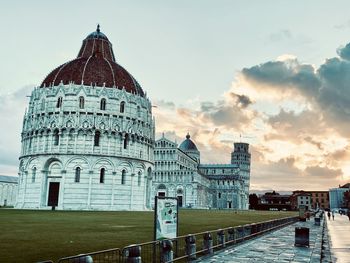 Panoramic view of buildings against sky in city