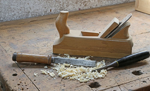 Work tools on workbench