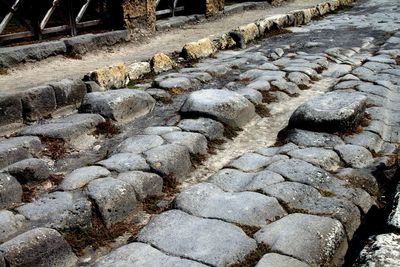 Stones on stone wall