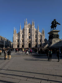 Tourists at town square